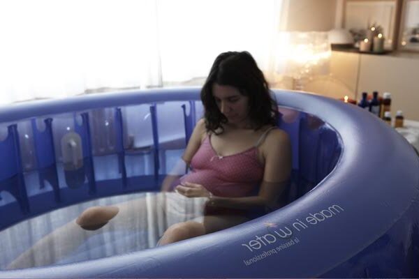 Homerton Maternity on X: Kim was able to use a inflatable birthing pool on  labour ward to birth her second child today. We have a birthing pool in  room 7 and can